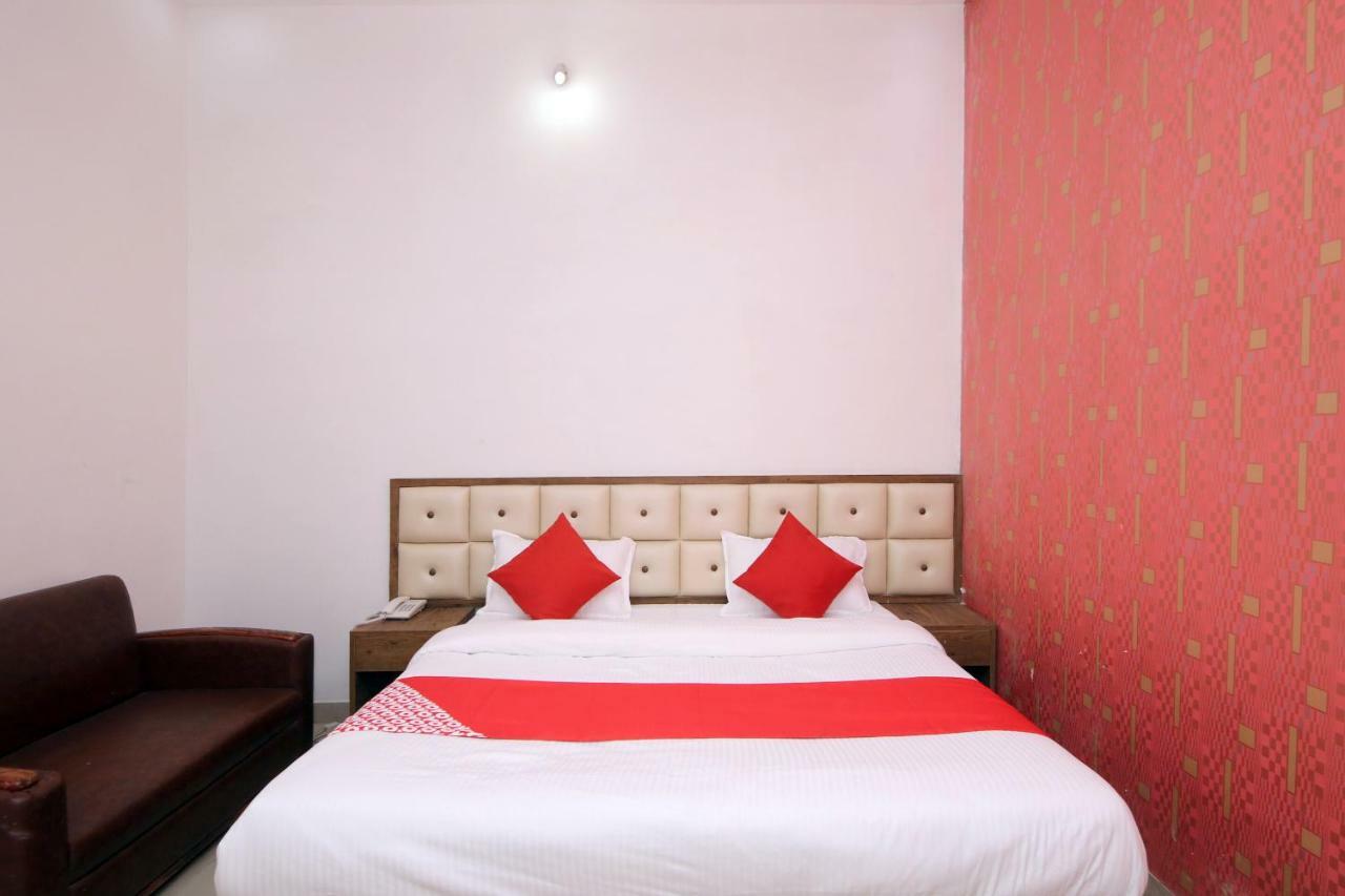 Oyo 38414 Rain Basera Resort Jabalpur Luaran gambar