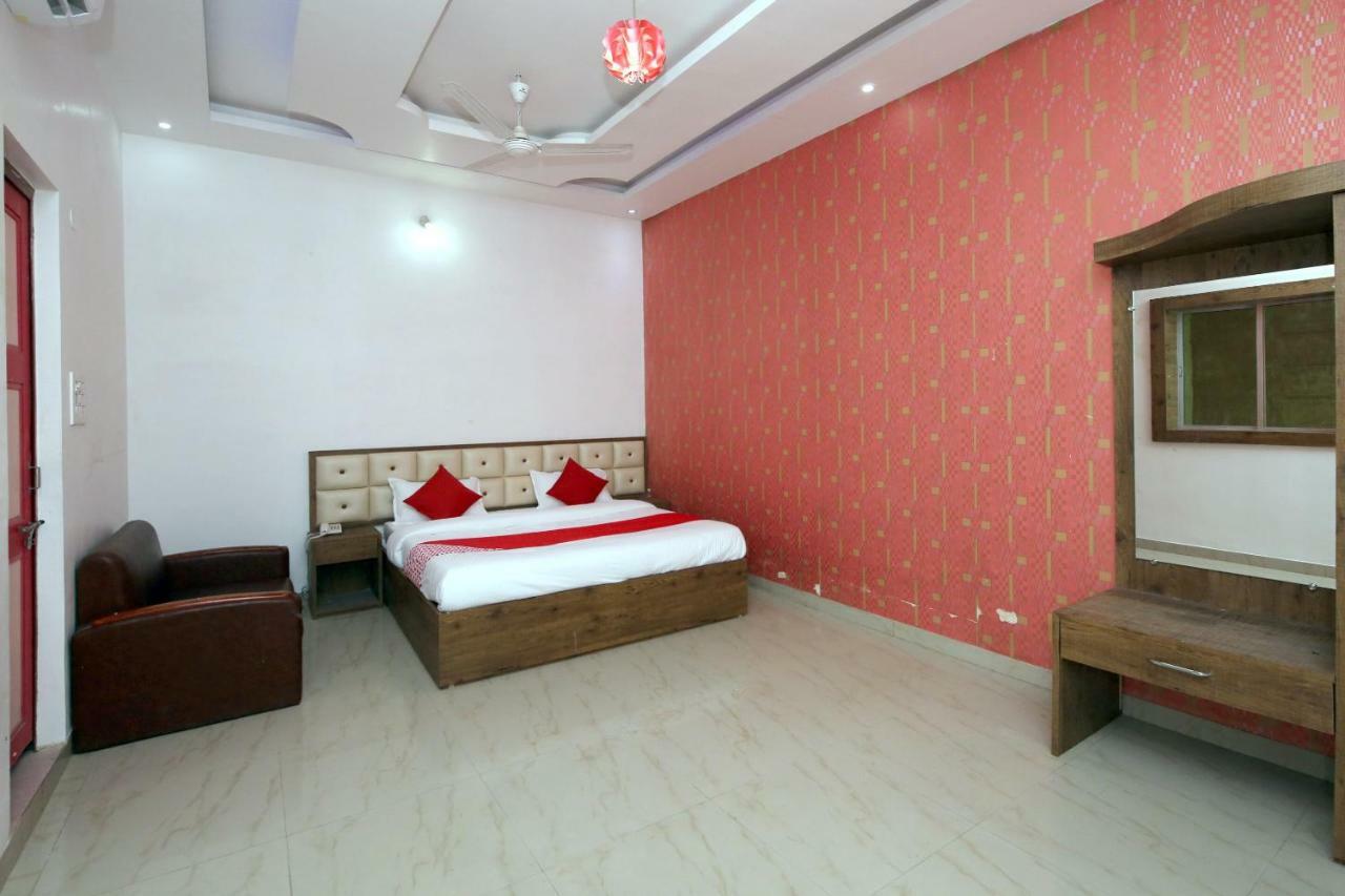 Oyo 38414 Rain Basera Resort Jabalpur Luaran gambar