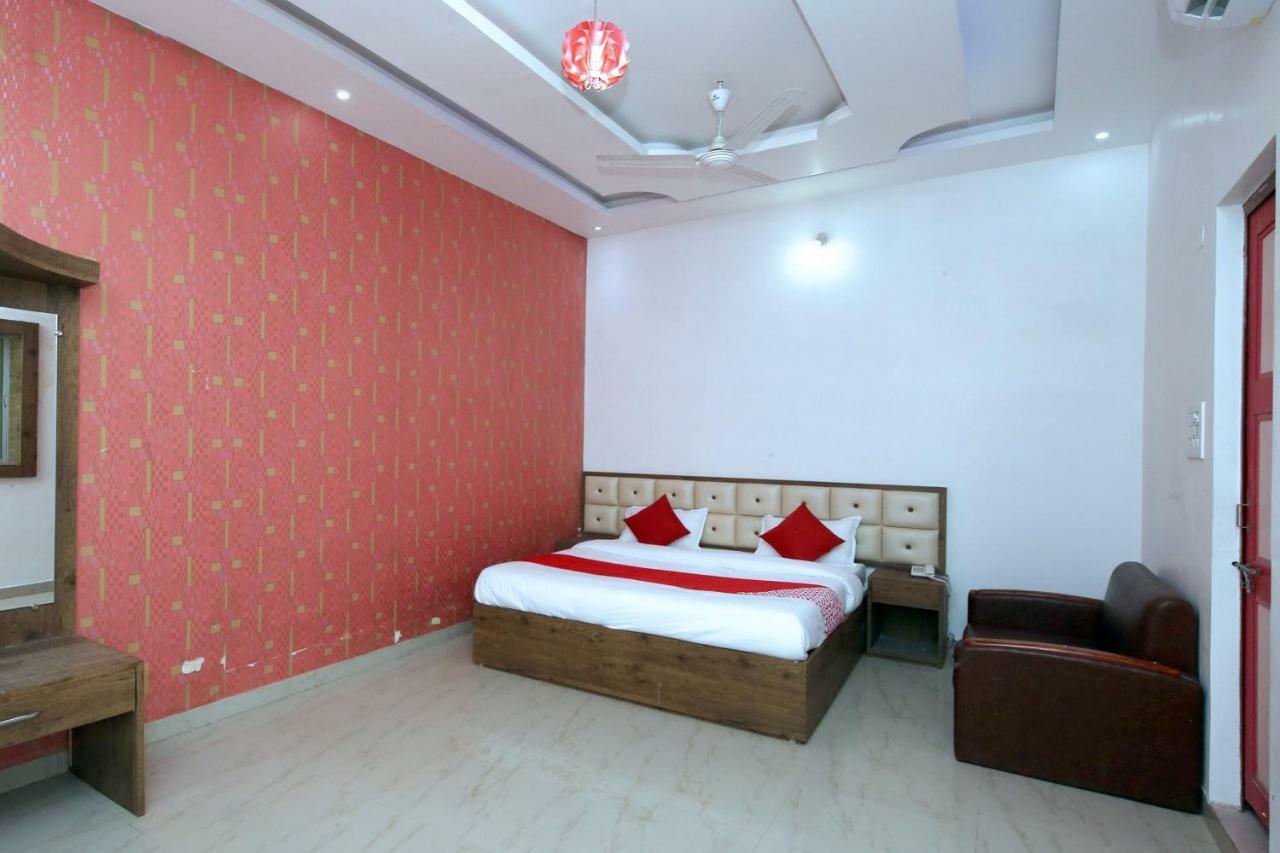 Oyo 38414 Rain Basera Resort Jabalpur Luaran gambar