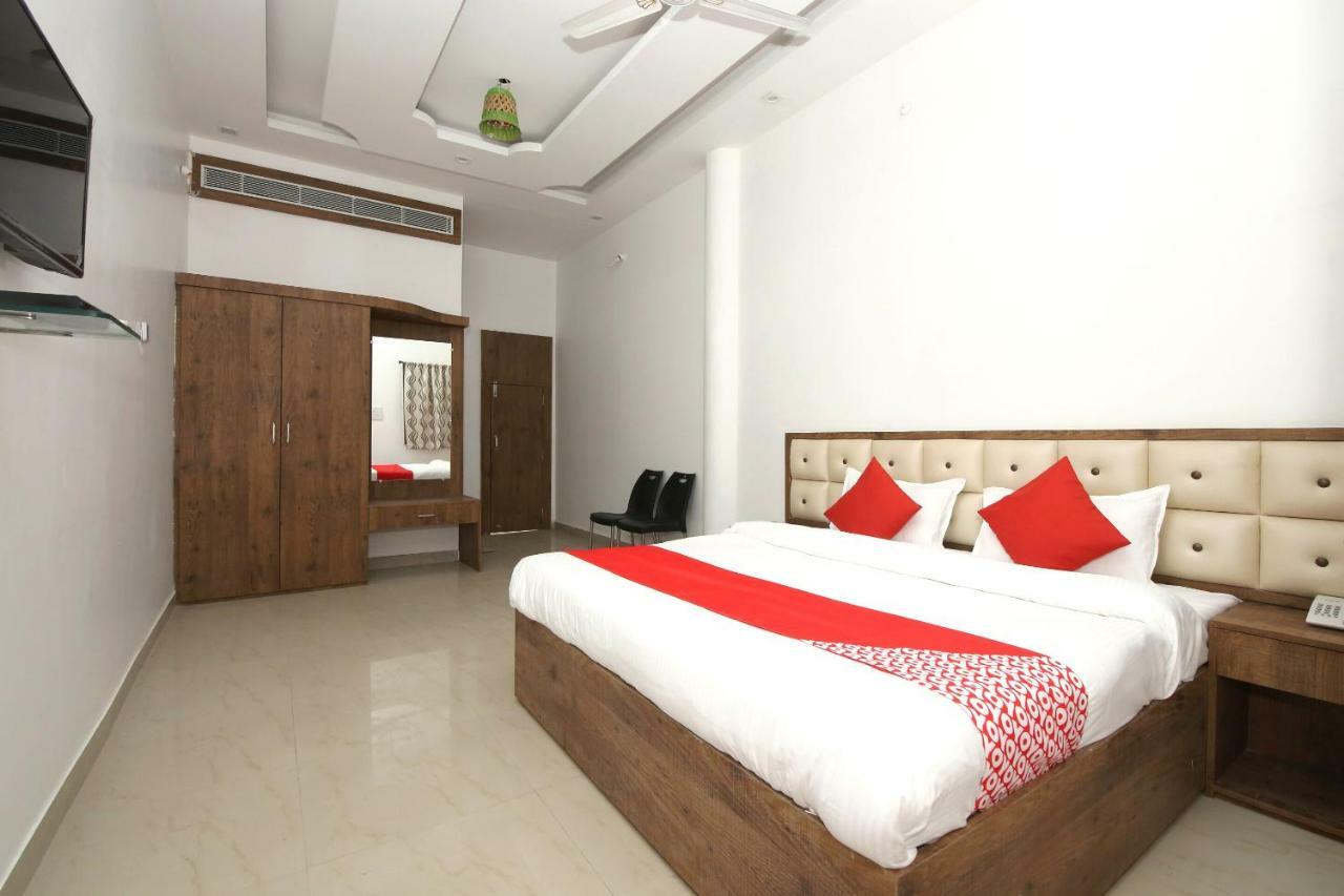 Oyo 38414 Rain Basera Resort Jabalpur Luaran gambar