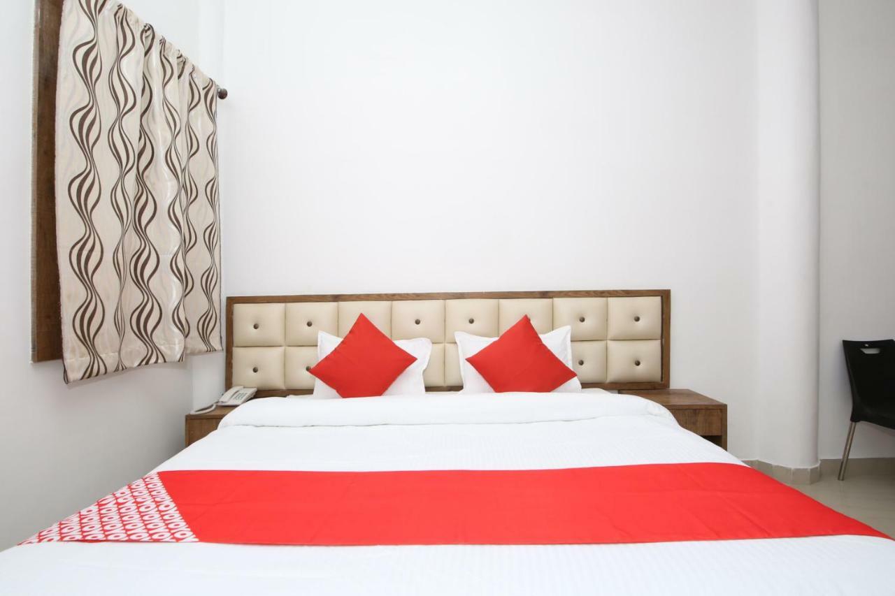 Oyo 38414 Rain Basera Resort Jabalpur Luaran gambar